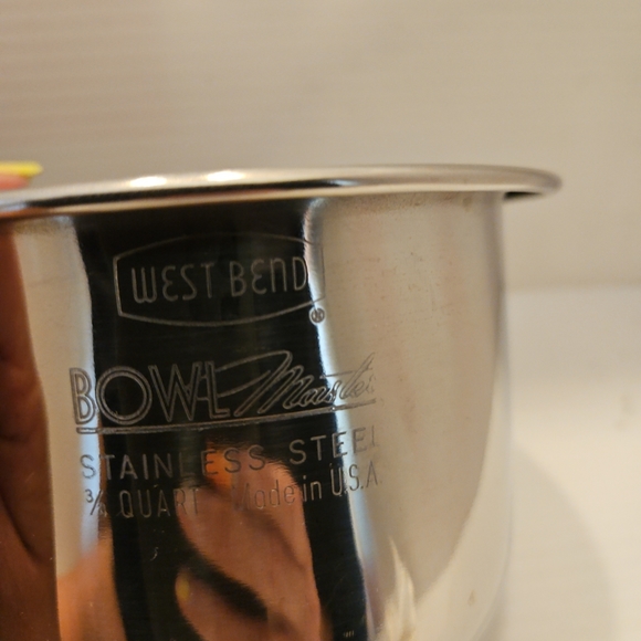 West Bend Bowl Master Stainless Steel Mixing Bowls - Picture 5 of 5